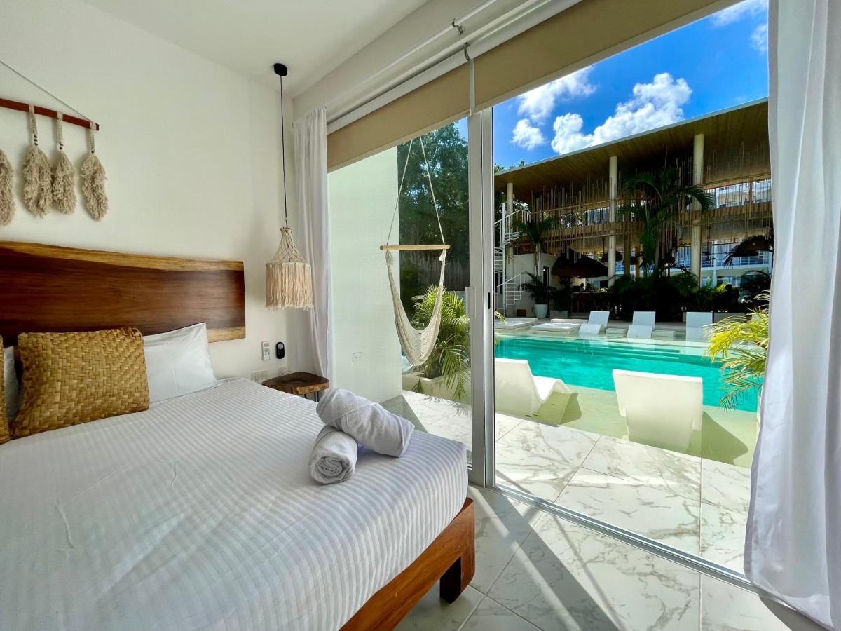 Beautiful Swim-Up Studio With Private Terrace, Pool And Jungle Gym Τουλούμ Εξωτερικό φωτογραφία