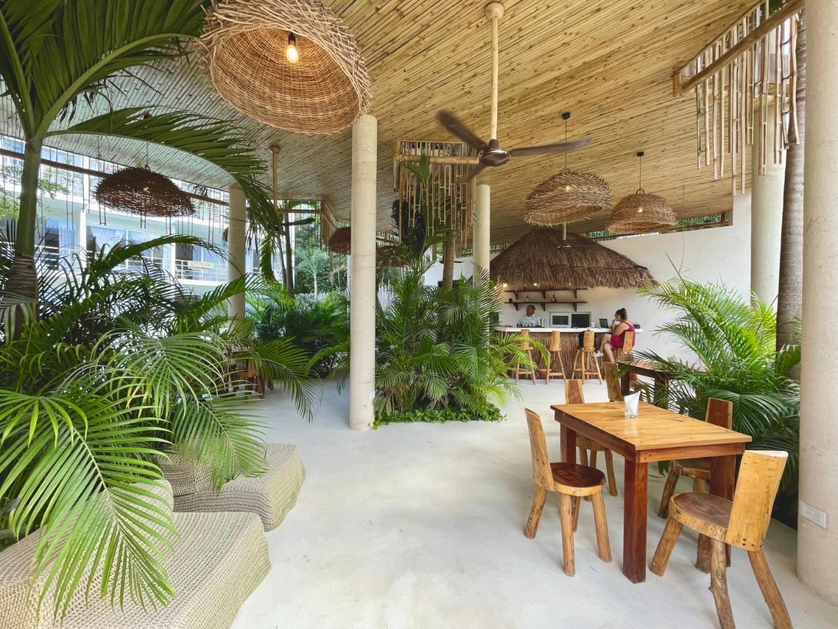 Beautiful Swim-Up Studio With Private Terrace, Pool And Jungle Gym Τουλούμ Εξωτερικό φωτογραφία