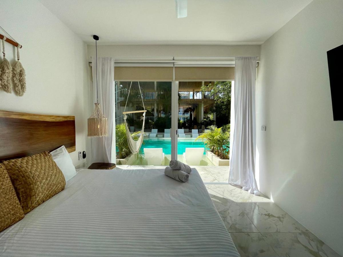 Beautiful Swim-Up Studio With Private Terrace, Pool And Jungle Gym Τουλούμ Εξωτερικό φωτογραφία