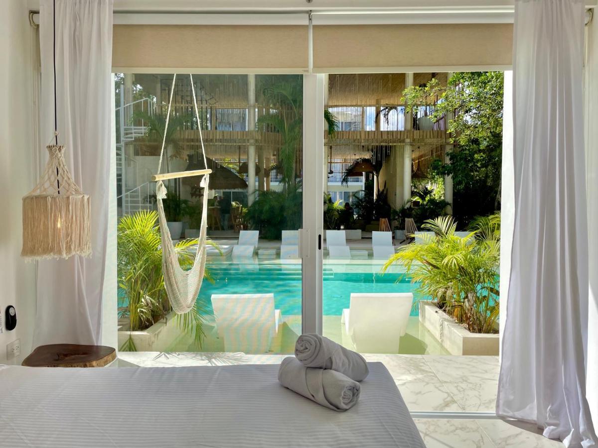 Beautiful Swim-Up Studio With Private Terrace, Pool And Jungle Gym Τουλούμ Εξωτερικό φωτογραφία