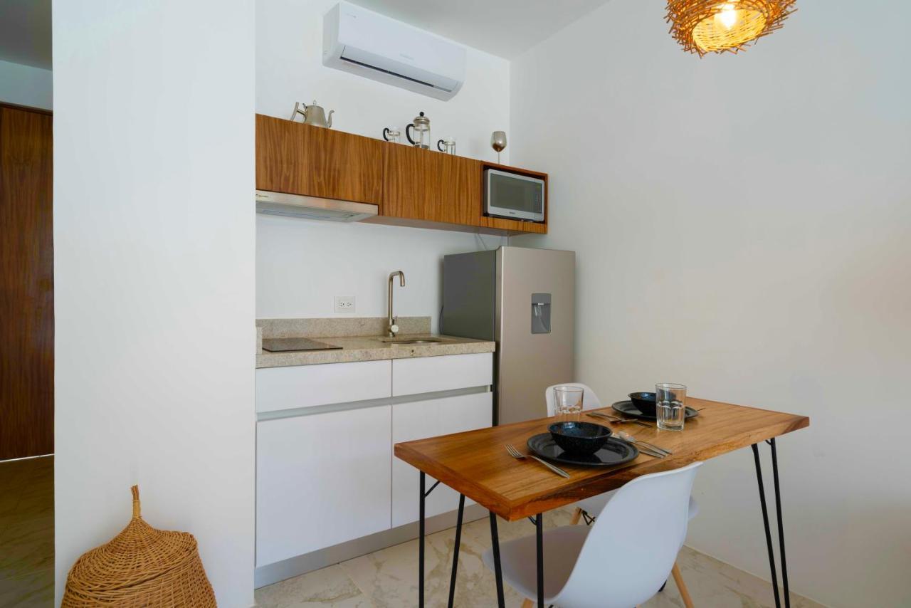 Beautiful Swim-Up Studio With Private Terrace, Pool And Jungle Gym Τουλούμ Εξωτερικό φωτογραφία