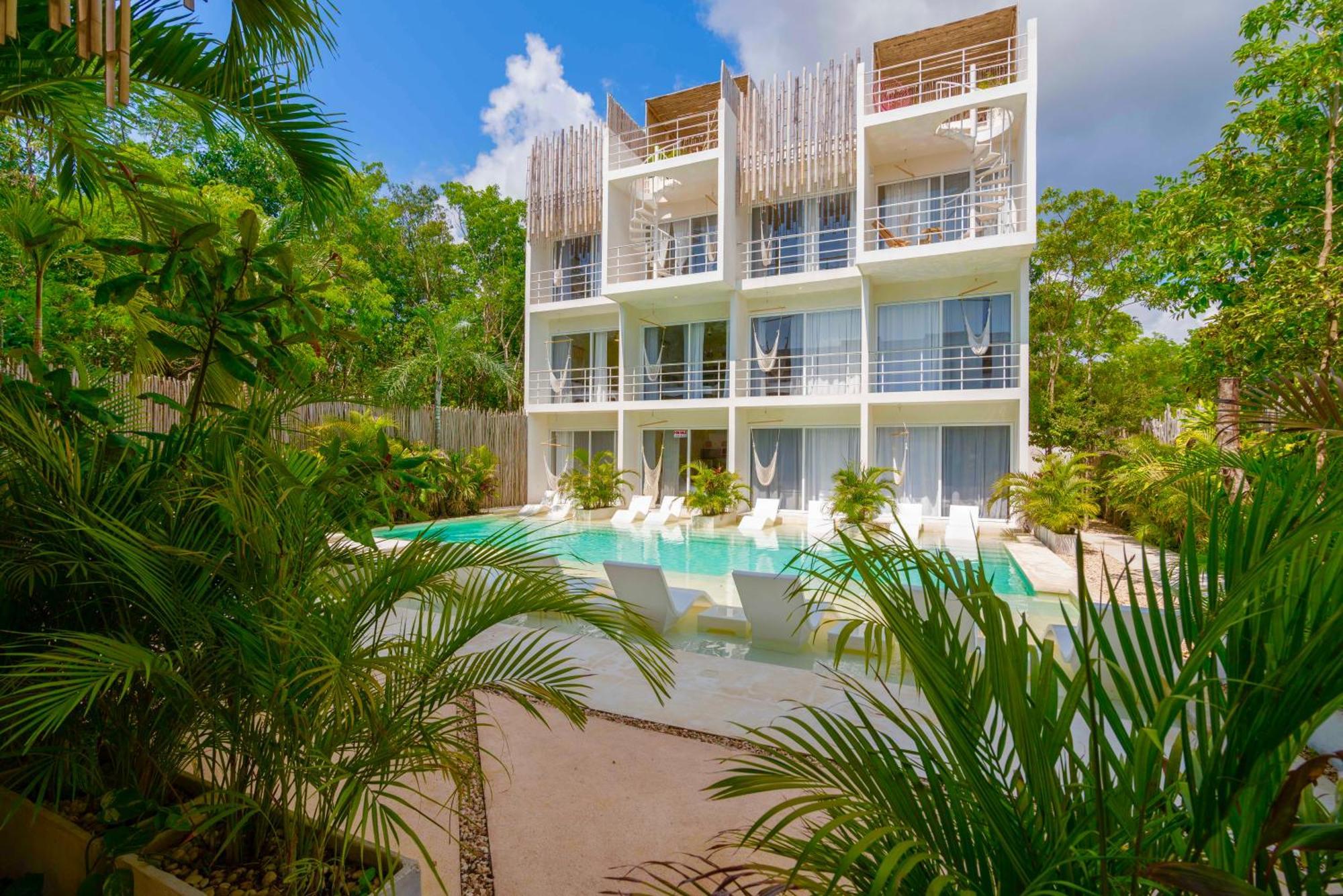 Beautiful Swim-Up Studio With Private Terrace, Pool And Jungle Gym Τουλούμ Εξωτερικό φωτογραφία