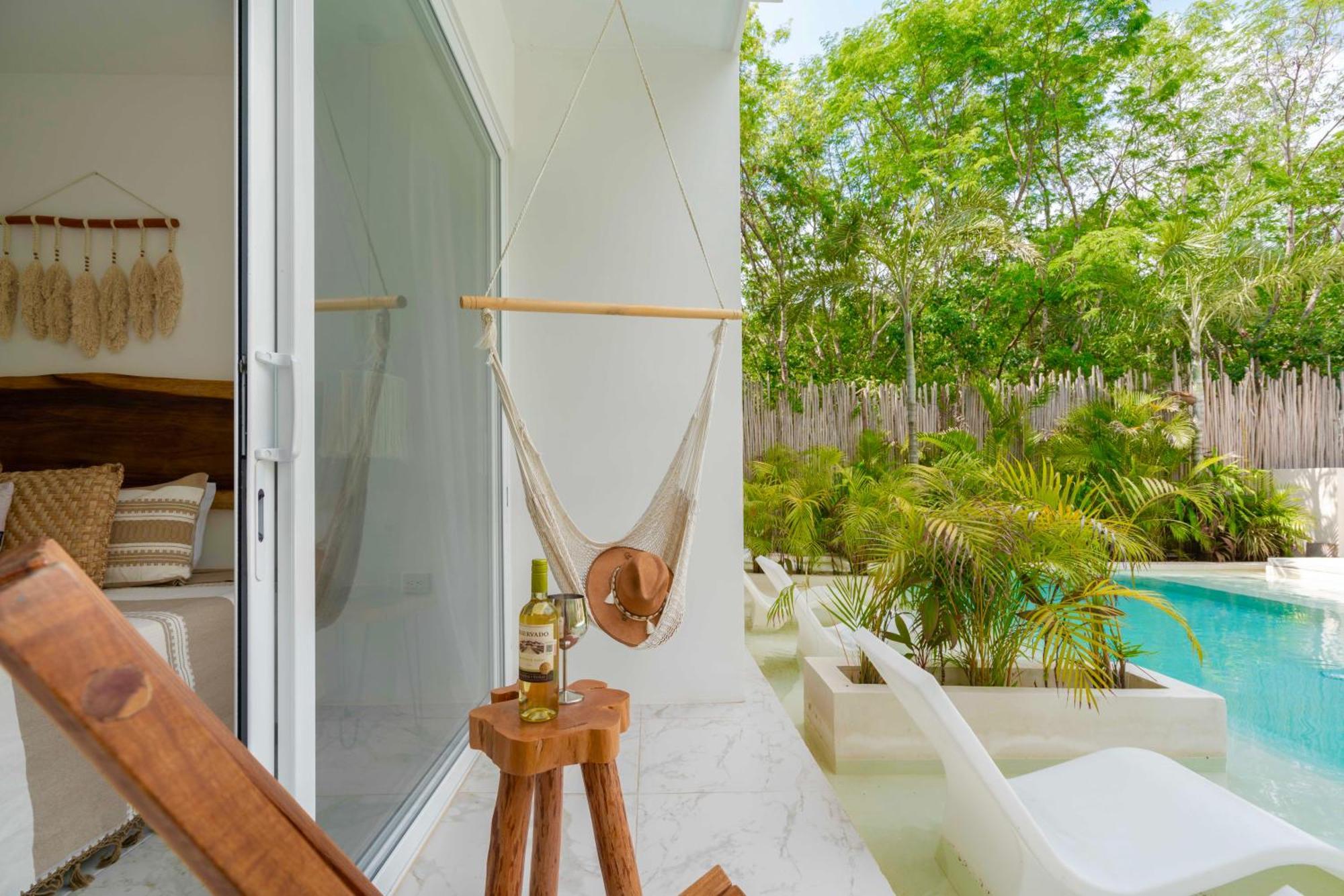 Beautiful Swim-Up Studio With Private Terrace, Pool And Jungle Gym Τουλούμ Εξωτερικό φωτογραφία